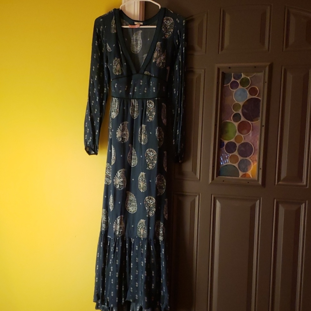 Maxi dress
